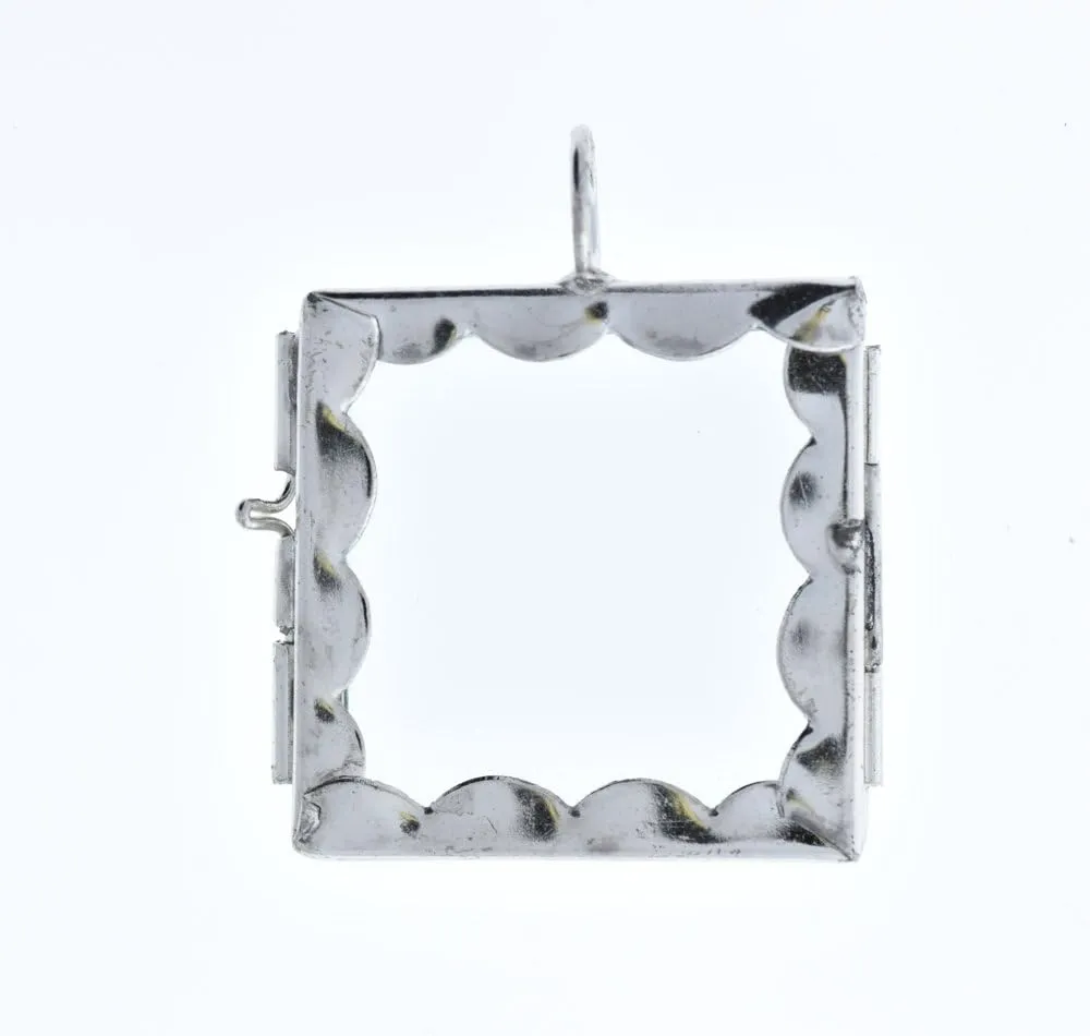 1.5 Inch Square Scalloped Glass Pane Pendant, set of 3