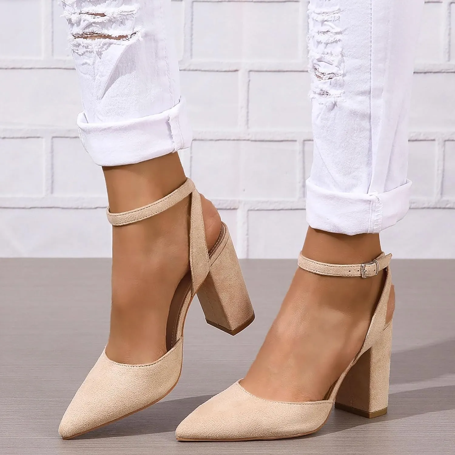 2025 Women Closed Toe Sandals Comfortable Dance Dressy Wedding Shoes with Ankle Strap Summer Non-Slip Breathable Walking Footwear Fashion Soft Sole High Pump Pointed Head Shoe with Adjustable Buckle