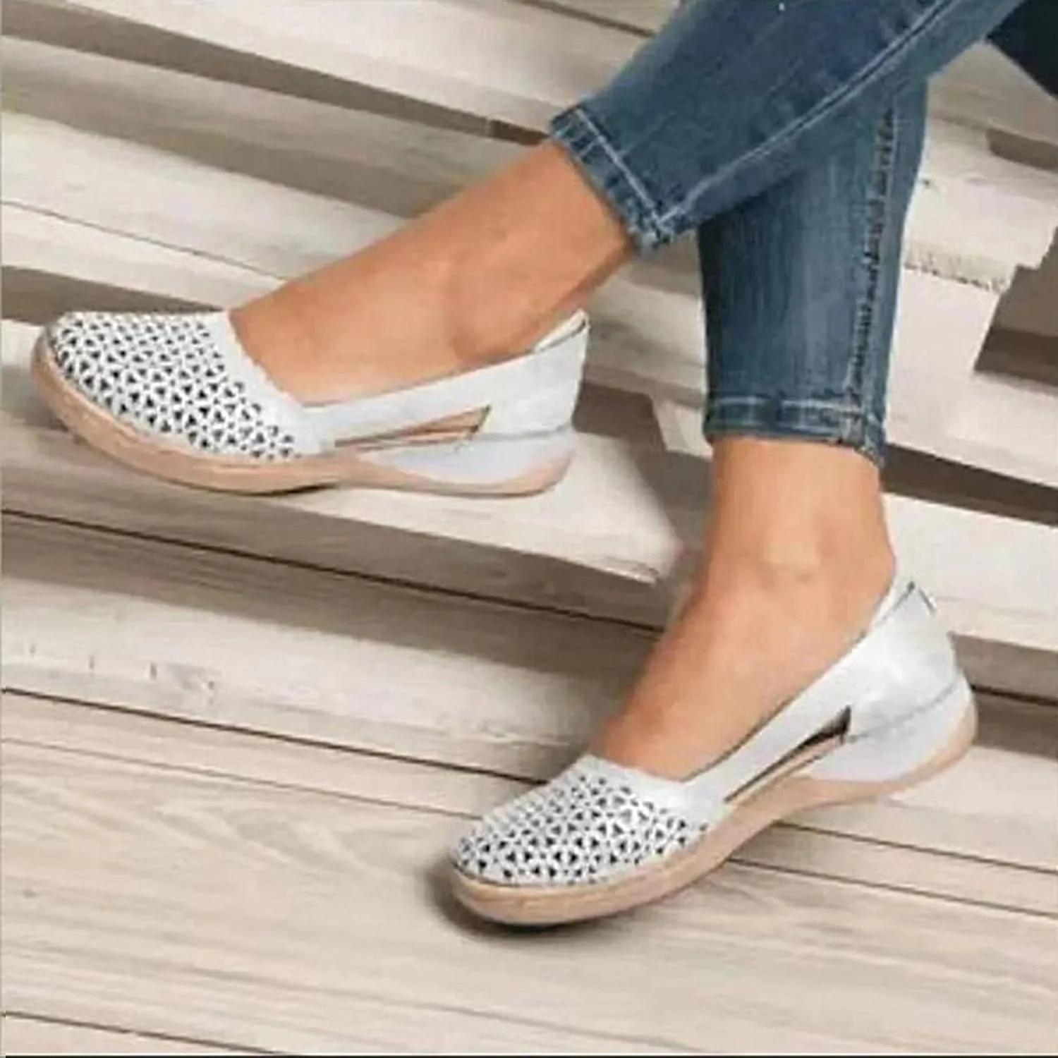 Eduavar Closed Toe Sandals Women, Womens Sandals Comfortable Low Wedge Sandals Casual Breathable Hollow Out Closed Toe Sandal