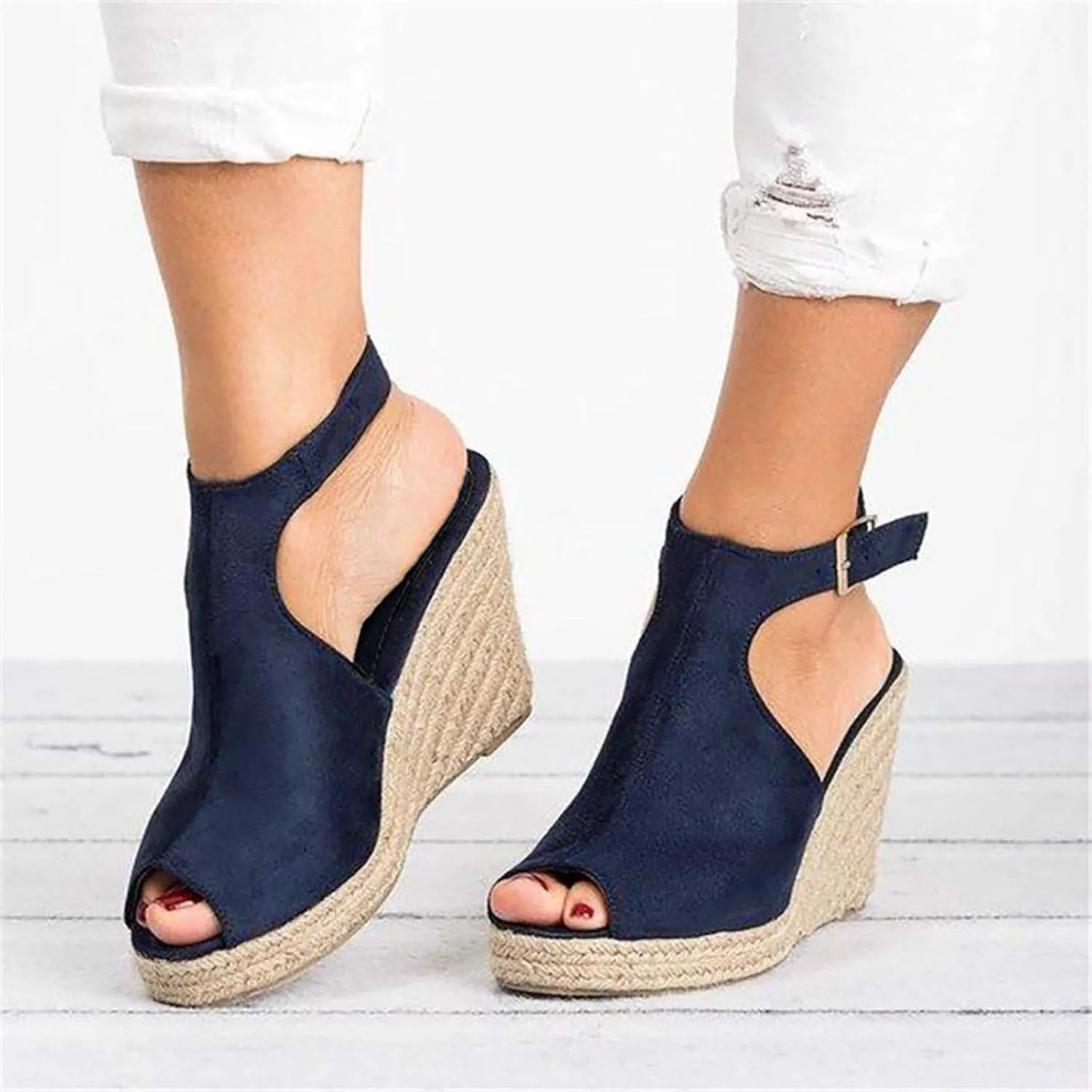 Eduavar Sandals Women Comfortable, Sandals Women Retro Roman Sandals Summer Breathable Sandals Outdoor Flip Flops