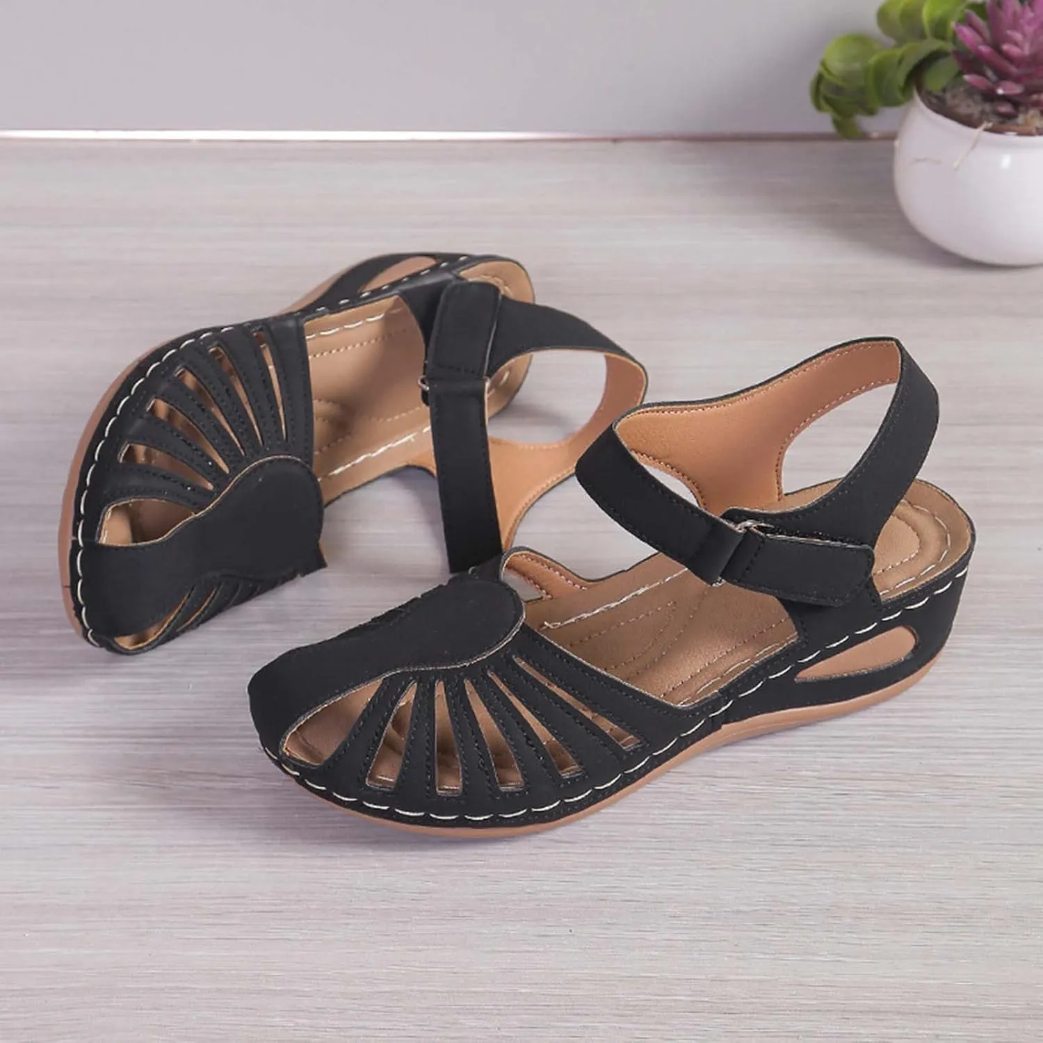 Women's Arch-Support Orthopedic Sandals Closed Toe Hollow Out Strap Ankle Trending Comfort Sandal Shoes for Vacation