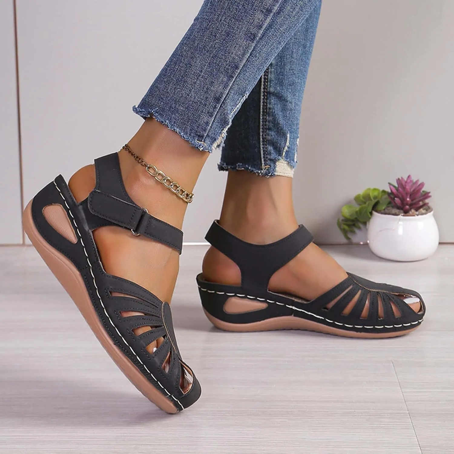 Women's Arch-Support Orthopedic Sandals Closed Toe Hollow Out Strap Ankle Trending Comfort Sandal Shoes for Vacation