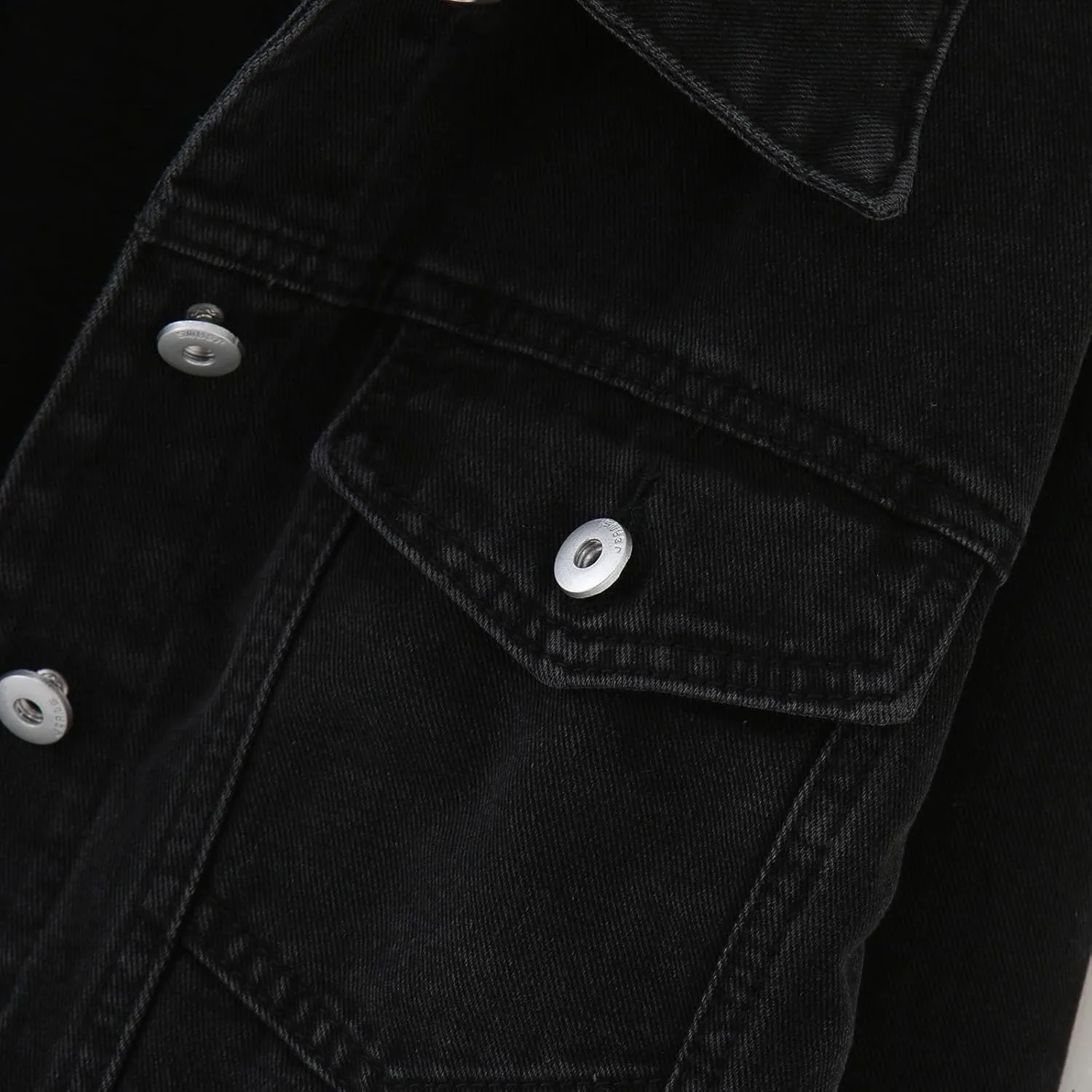 Womens Cropped Denim Jackets Trendy Button Up Shacket Fall Spring Long Sleeve Jean Coats Retro Petite Denim Coat