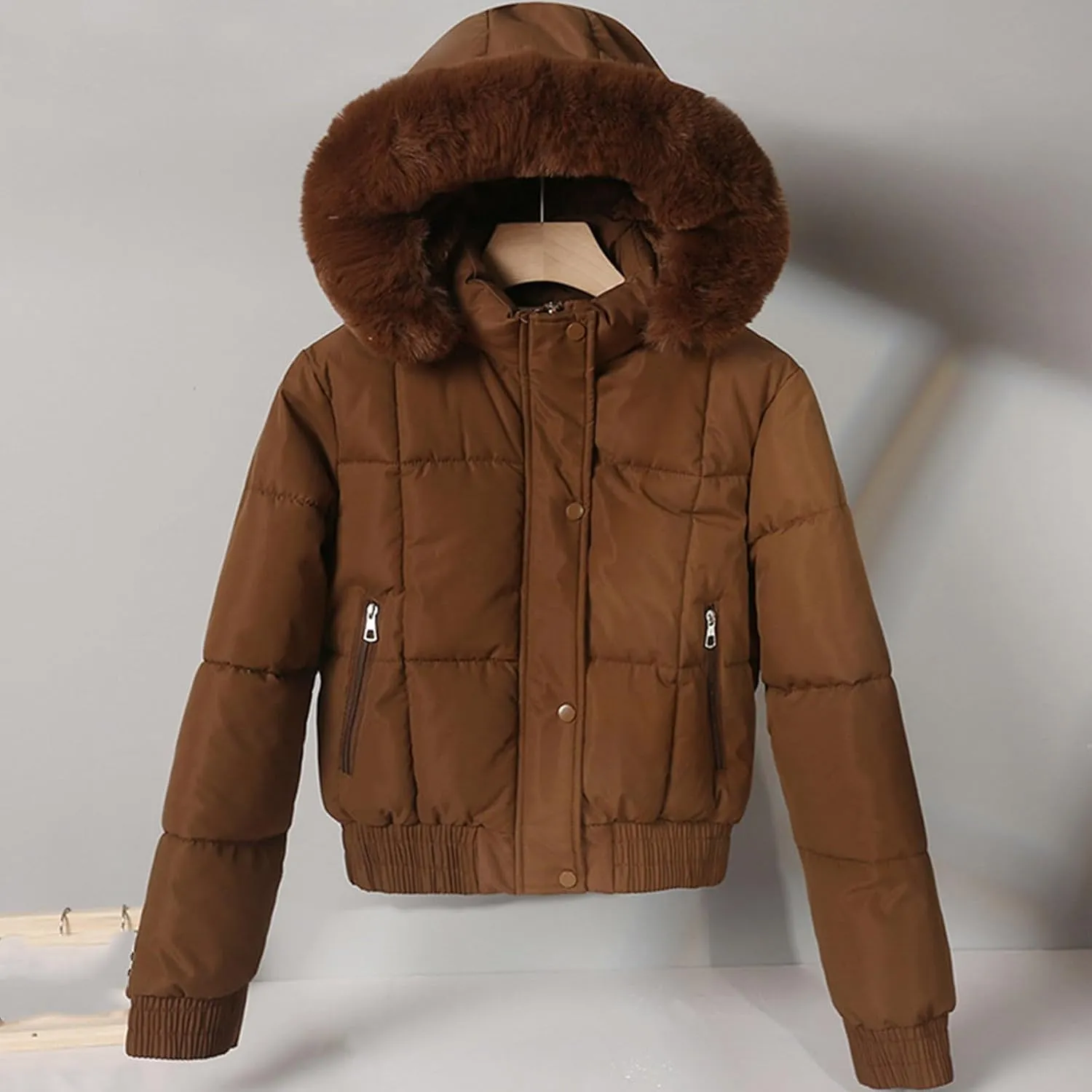 Womens Cropped Puffer Jackets with Faux Fur Hood Thicken Down Coats Quilted Jackets Winter Short Warm Coats Outerwear